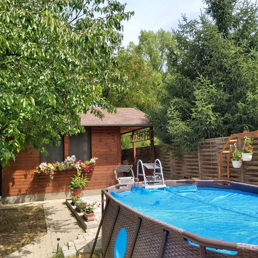 Appartement Melinda Nyaralohaz à Balatonkenese Extérieur photo