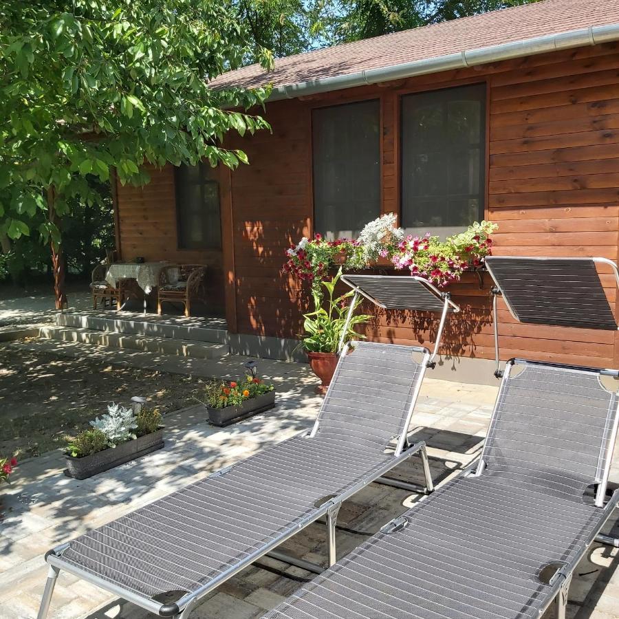 Appartement Melinda Nyaralohaz à Balatonkenese Extérieur photo
