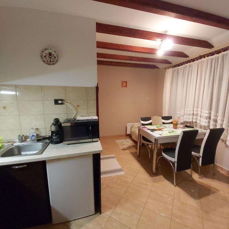 Appartement Melinda Nyaralohaz à Balatonkenese Extérieur photo